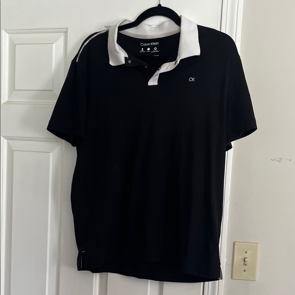 Calvin Klein Men's Black and White Polo Shirt